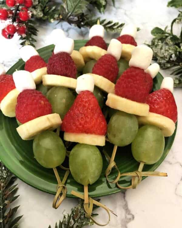 Ginch Kabobs made of grapes, strawberries and banana.