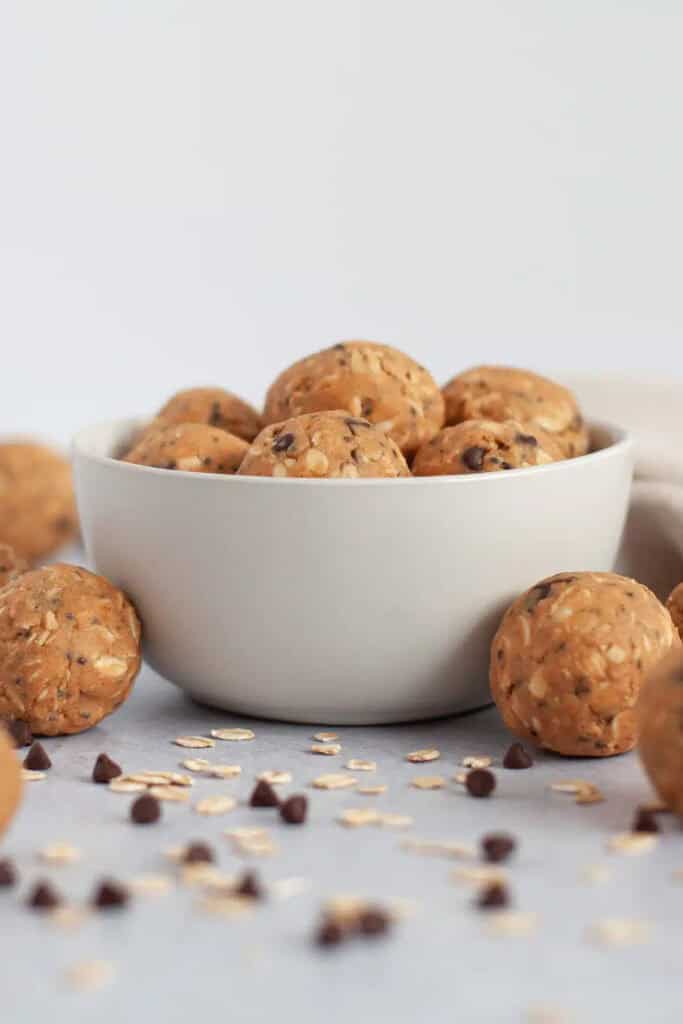 Bowl of peanut butter chocolate chip energy balls.  