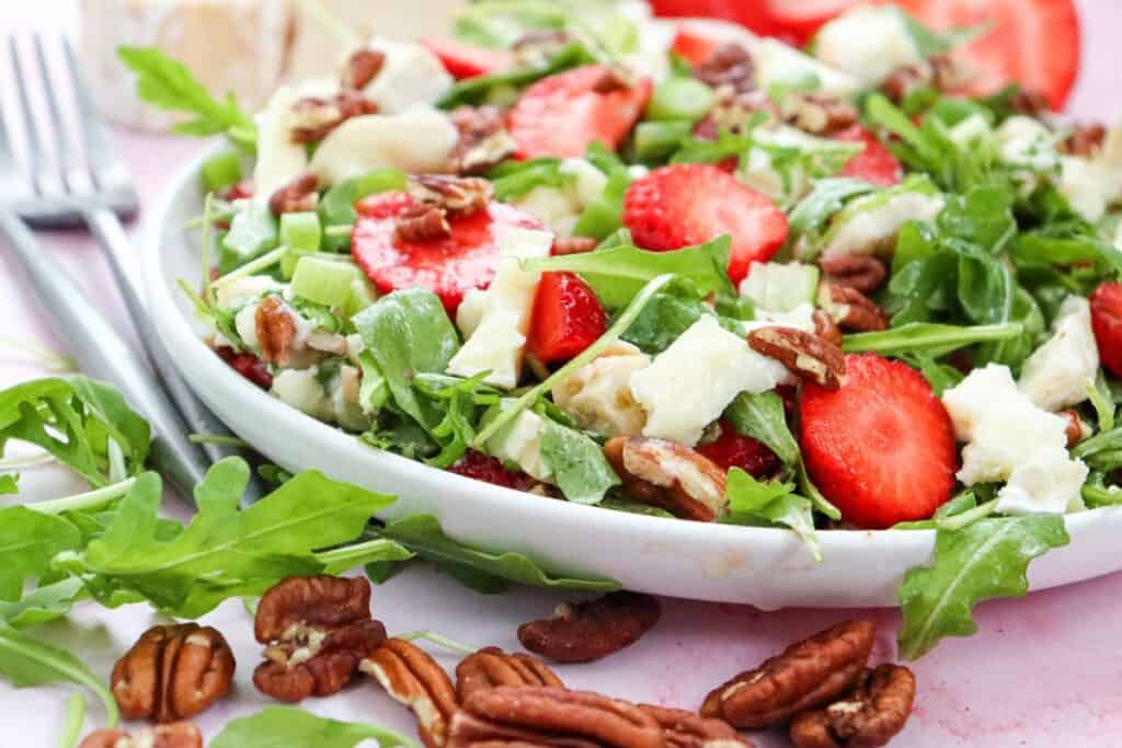 Summer strawberry goat cheese arugula salad