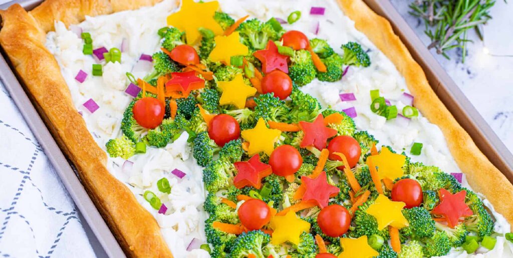 get-festive-with-these-25-easy-kid-friendly-christmas-appetizers